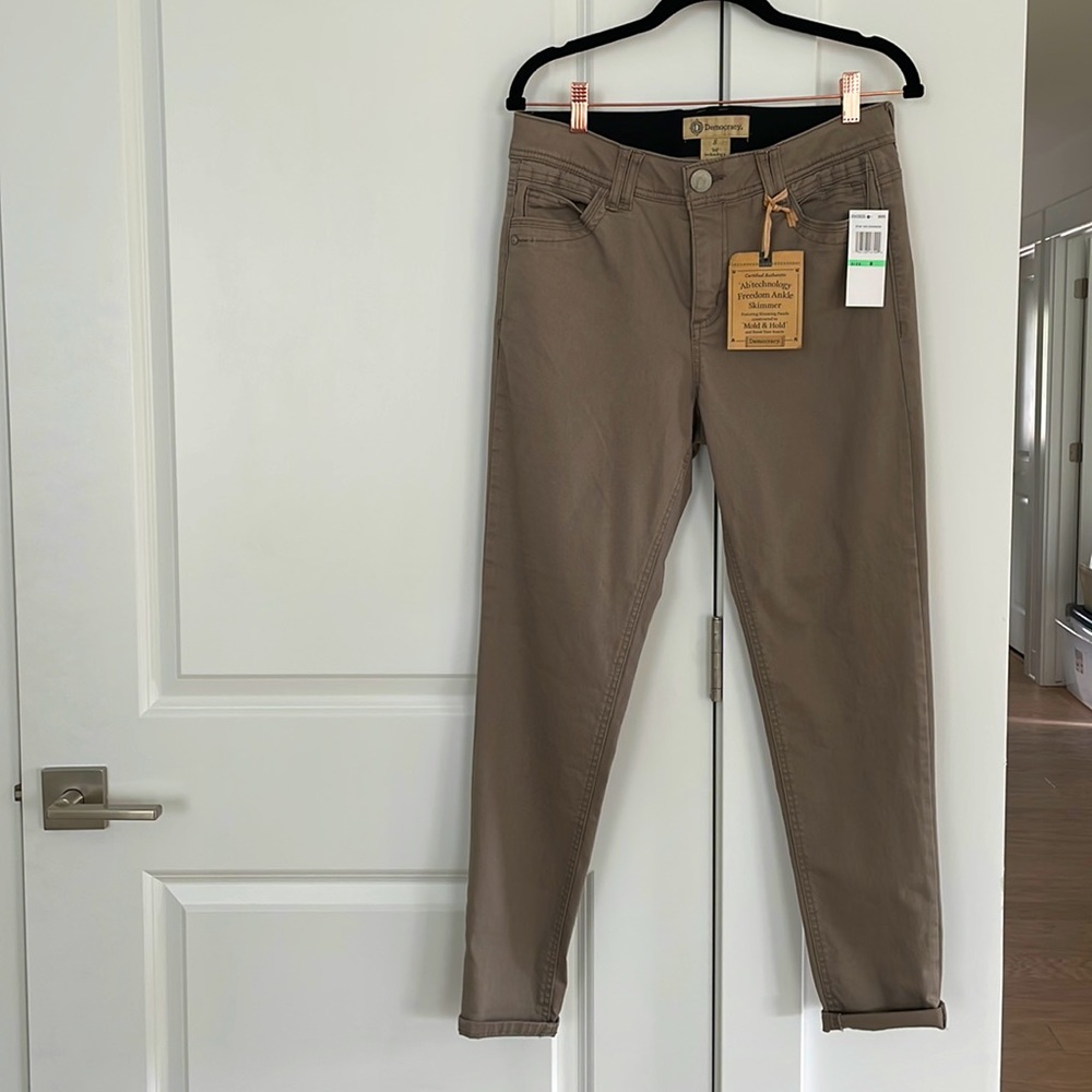 Democracy Curve Equality pants